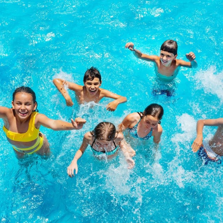 fotos PALMAS piscina ninos